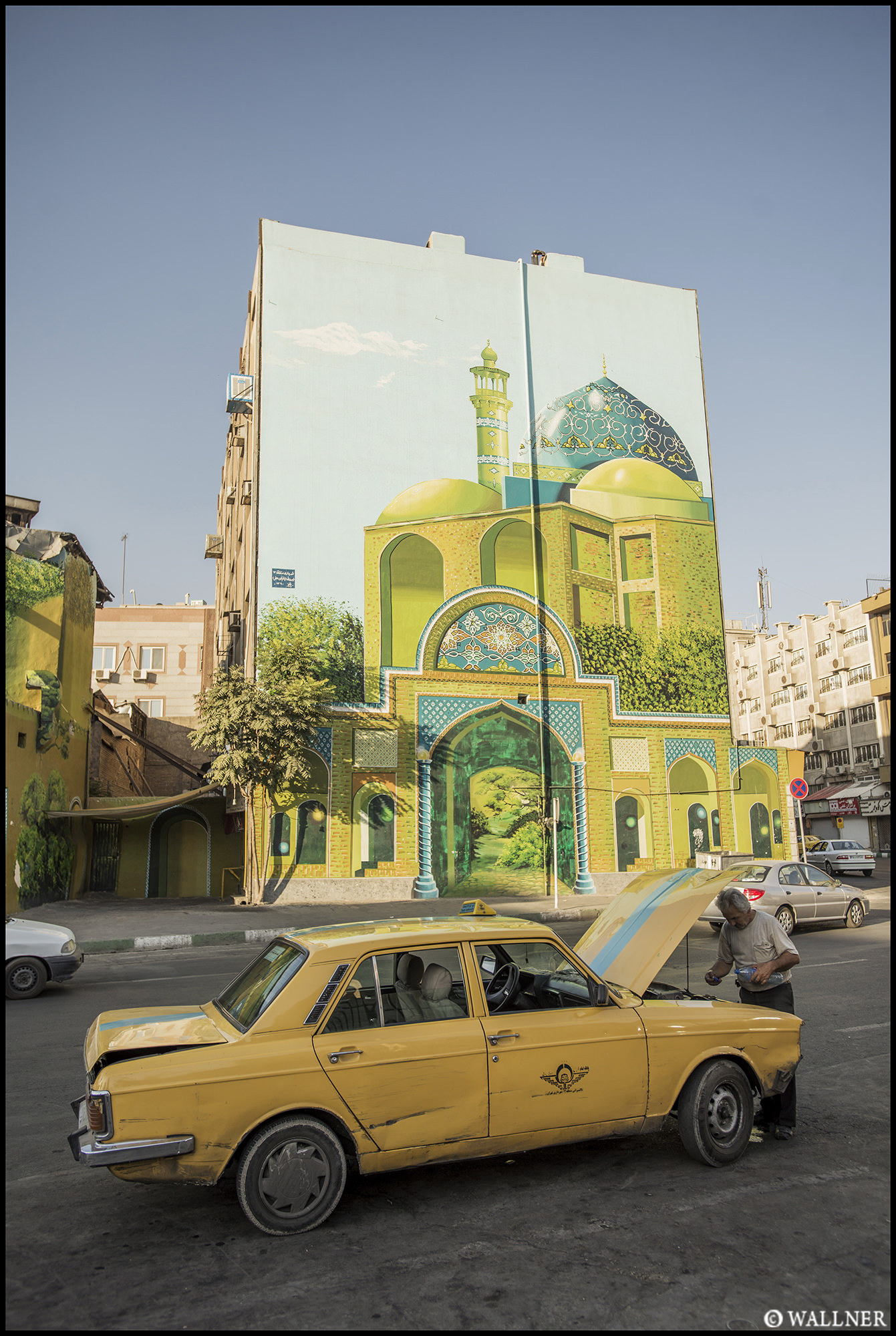 Digital Patrik Wallner Tehran Taxi Repair LOWQ 2000P w WM