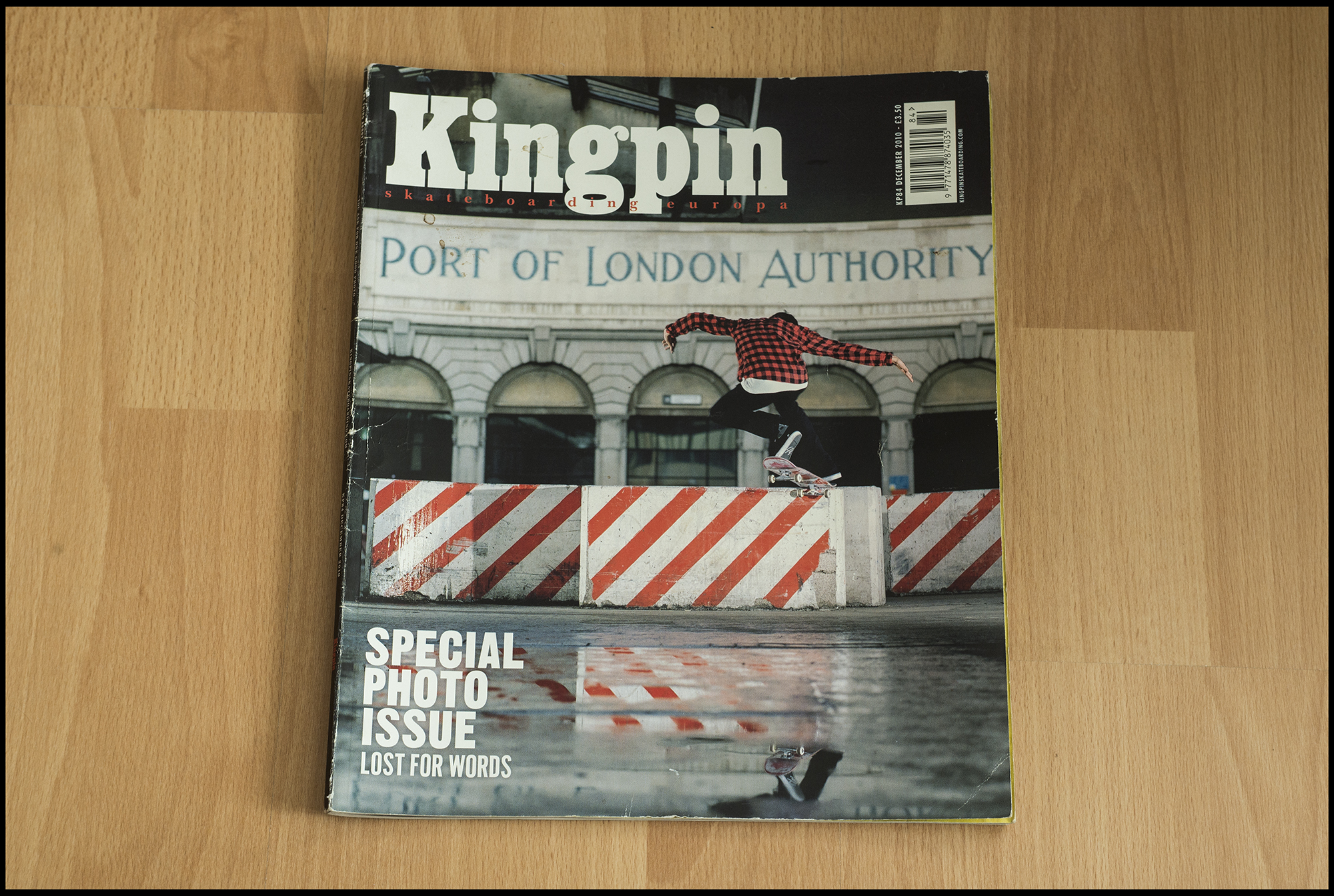 Magazines Kingpin 2010 Dec Page 00 LOWQ 2000P